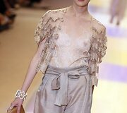 &bdquo;Armani Prive&ldquo; auk&scaron;tosios mados modelis