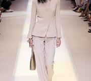 &bdquo;Armani Prive&ldquo; auk&scaron;tosios mados modelis