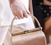 &bdquo;Armani Prive&ldquo; auk&scaron;tosios mados modelis