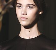 &bdquo;Valentino&ldquo; auk&scaron;tosios mados modelis