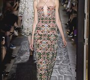 &bdquo;Valentino&ldquo; auk&scaron;tosios mados modelis