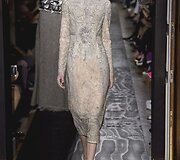 &bdquo;Valentino&ldquo; auk&scaron;tosios mados modelis