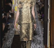 &bdquo;Valentino&ldquo; auk&scaron;tosios mados modelis