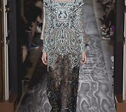 &bdquo;Valentino&ldquo; auk&scaron;tosios mados modelis