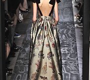 &bdquo;Valentino&ldquo; auk&scaron;tosios mados modelis