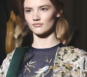 &bdquo;Valentino&ldquo; auk&scaron;tosios mados modelis