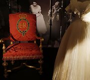 Sostas, kuriame sėdėjo Elizabeth II per savo karūnavimą