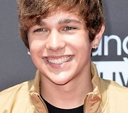 Dainininkas Austinas Mahone'as