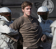 Liamas Hemsworthas filme &bdquo;Bado žaidynės. Ugnies medžioklė&ldquo;