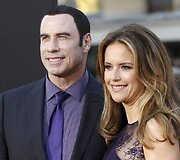 Johnas Travolta ir Kelly Preston &scaron;venčia 22-ąsias santuokos metines
