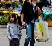 Sarah Michelle Gellar ir Freddie Prinze'o jaunesniojo dukra Charlotte &scaron;venčia ketvirtąjį gimtadienį