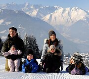 Danijos princas Frederikas su žmona princese Mary ir vaikais