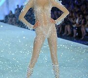 Karlie Kloss