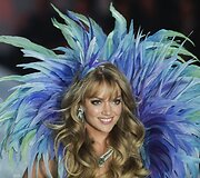 Lindsay Ellingson