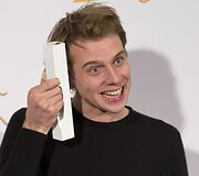 Jonathanas W.Andersonas pelnė apdovanojimą kaip geriausias naujas dizaineris