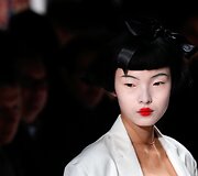 &bdquo;Schiaparelli&ldquo; kolekcijos pristatymas