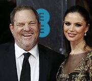 Prodiuseris Harvey Weinsteinas ir dizainerė Georgina Chapman