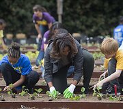 Michelle Obama su vaikais