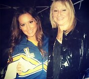 Aktorė ir dainininkė Ashley Tisdale su mama Lisa