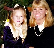 Dainininkė Taylor Swift su mama Andrea