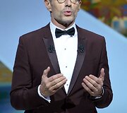 Ceremonijos vedėjas prancūzų aktorius Lambertas Wilsonas