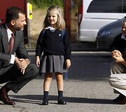 Ispanijos karalius Felipe VI su žmona Letizia ir dukromis Leonor (kairėje) ir Sofia 2010-aisiais