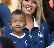 Rio Mavubos žmona Elodie su sūnumi Tiago