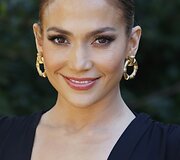 Jennifer Lopez 2011-aisiais