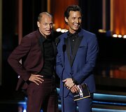 Woody Harrelsonas ir Matthew McConaughey