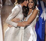 &bdquo;Mis Visata&ldquo; Gabriela Isler su pirmąja vicemis ispane Patricia Yurena Rodriguez