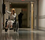 Sarah Snook filme &bdquo;Džesabelė: dvasios prakeiksmas&ldquo;