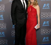 Johnas Krasinski ir Emily Blunt 