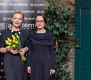 Indrė Makaraitytė (de&scaron;inėje)