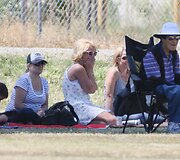 Britney Spears savo sūnaus futbolo varžybose