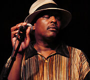 B.B.Kingas