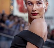 Hailey Baldwin