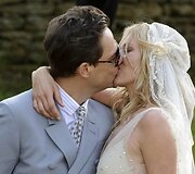 Kate Moss ir Jamie Hince'as (2011 m.)