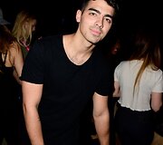 Joe Jonas