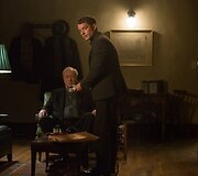 Michaelas Caine'as ir Elijah Woodas filme &bdquo;Paskutinis raganų medžiotojas&ldquo;