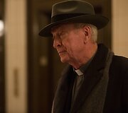 Michaelas Caine'as filme &bdquo;Paskutinis raganų medžiotojas&ldquo;