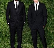 &bdquo;Proenza Schouler&ldquo; dizaineriai Jackas McCollough ir Lazaro Hernandezas