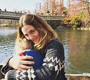 Drew Barrymore su dukra