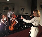 Monika Linkytė su styginių kvintetu