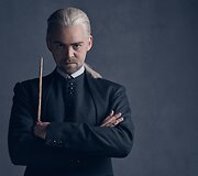 Draką Smirdžių spektaklyje vaidins Alexas Price'as