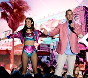 Victoria Justice ir Johnas Cena 
