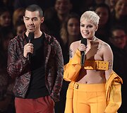 Joe Jonas ir Halsey