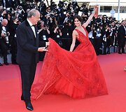 Juvelyras Fawazas Gruosi ir Portugalijos modelis Sara Sampaio 