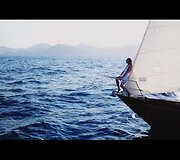 Eleonora Sebrova vaizdo klipe &bdquo;I Follow You&ldquo;