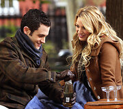 Pennas Badgley ir Blake Lively seriale &bdquo;Gossip Girl&ldquo; (2007 m.)