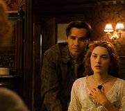 Billy Zane'as ir Kate Winslet filme &bdquo;Titanikas&ldquo; (1997 m.)